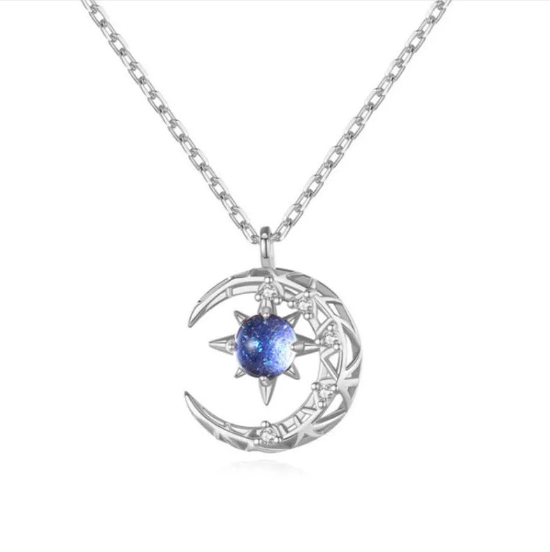 Elegante collar de luna y estrella 