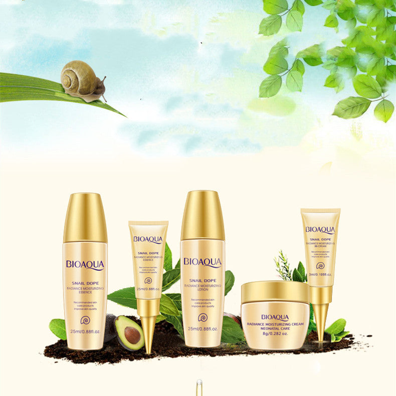 Set de cuidado de la piel con colágeno de caracol BIOAQUA: cuidado facial y de ojos, crema BB