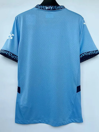 Camiseta de jugador local del Manchester City 24/25