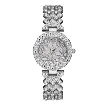 Conjunto de pulsera y reloj para mujer con diseño de flor de cielo estrellado y diamantes incrustados