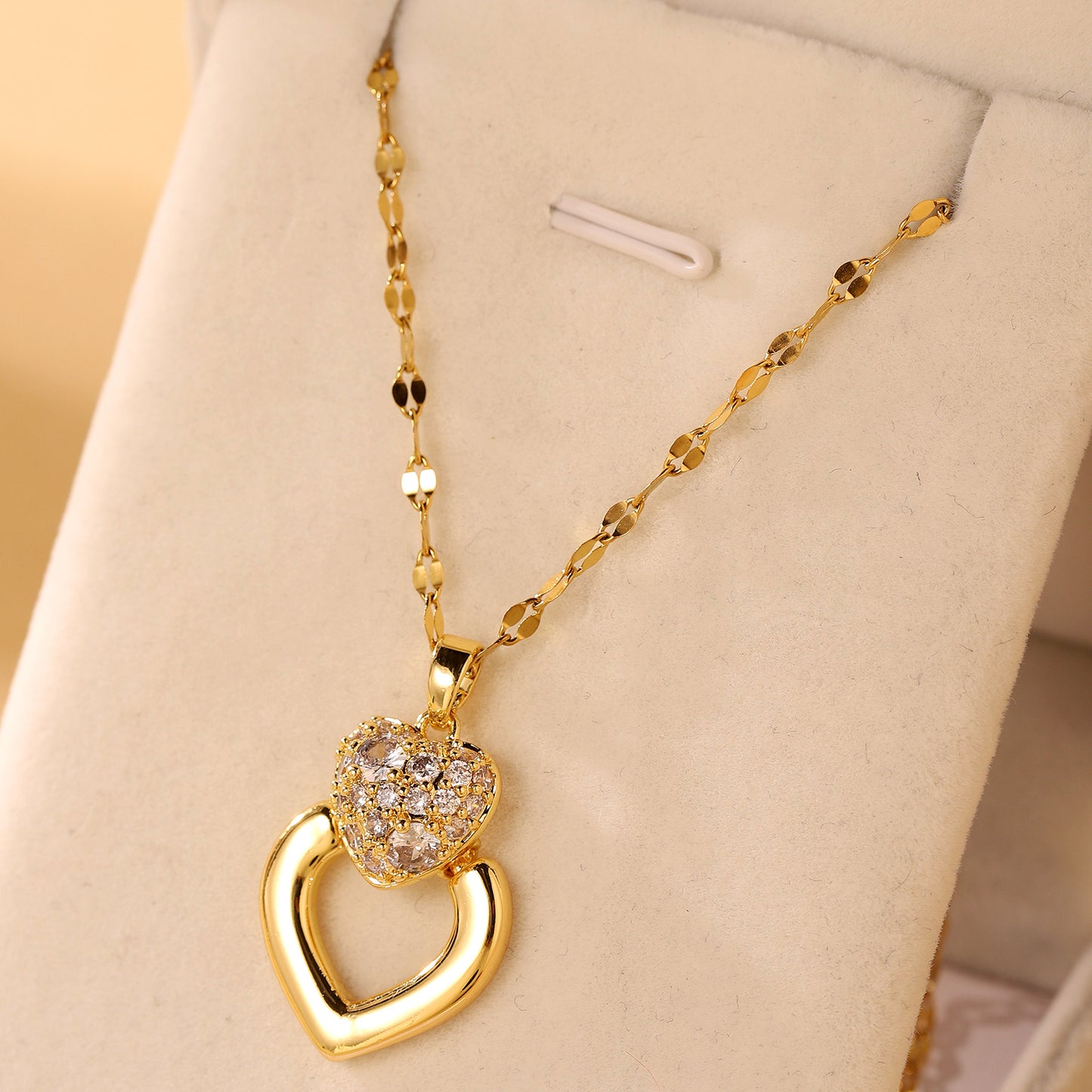 Necklace Female Cross Border Internet Celebrity Love Zircon Small And Luxury New Design Sense Pendant Elegance Necklace