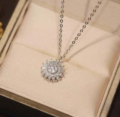 Diamond-Studded Rotating Daisy Necklace