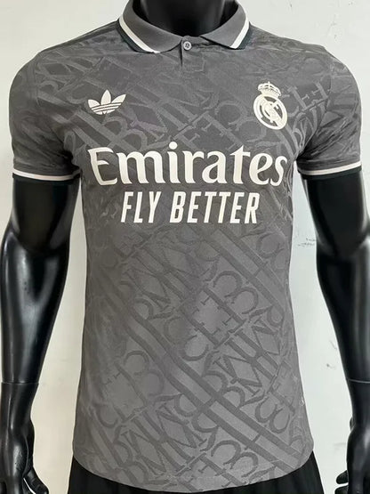 Camiseta de fútbol de tercera edición de la RMA 2024-25